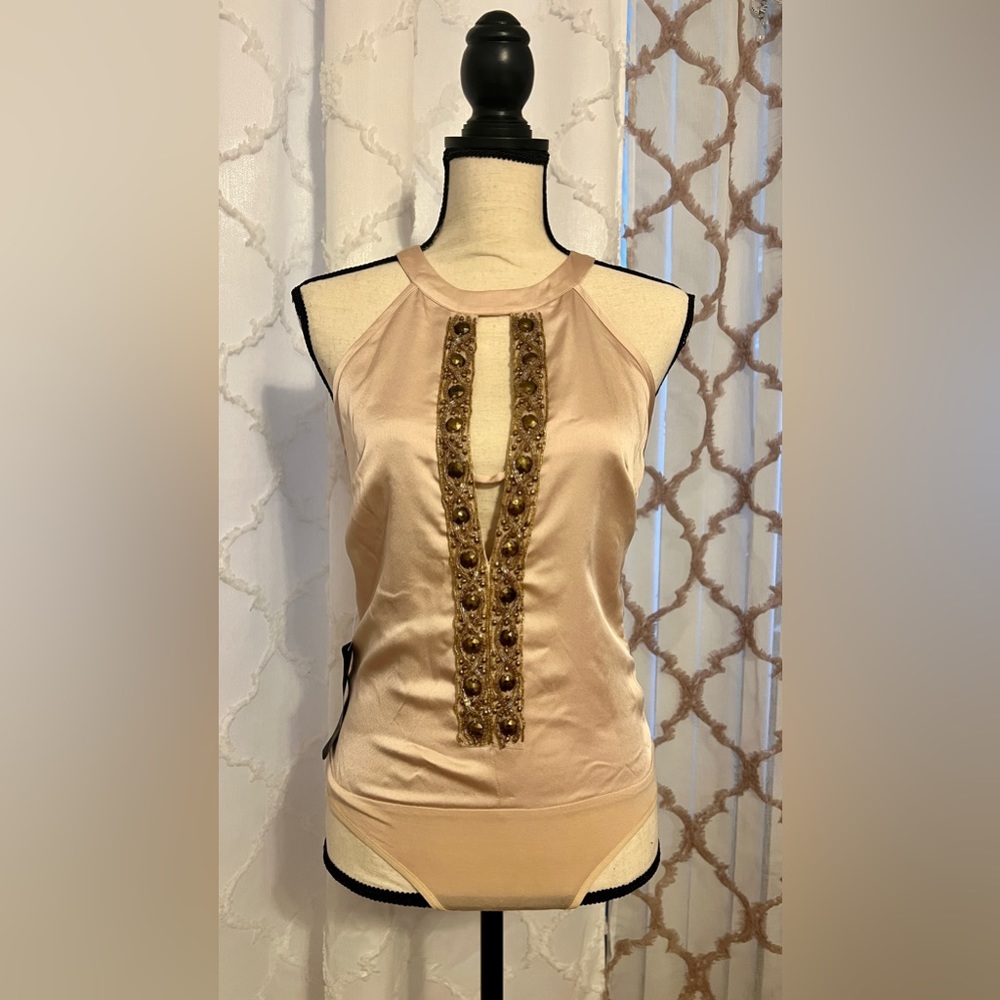 BEBE Solid Slit Front embellished Bodysuit Size S NWT